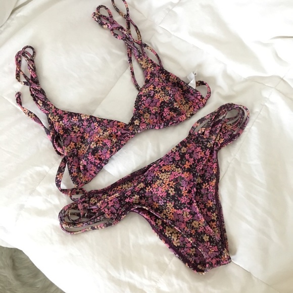 Frankie's Bikinis Other - Frankie’s Bikinis Floral Bikini